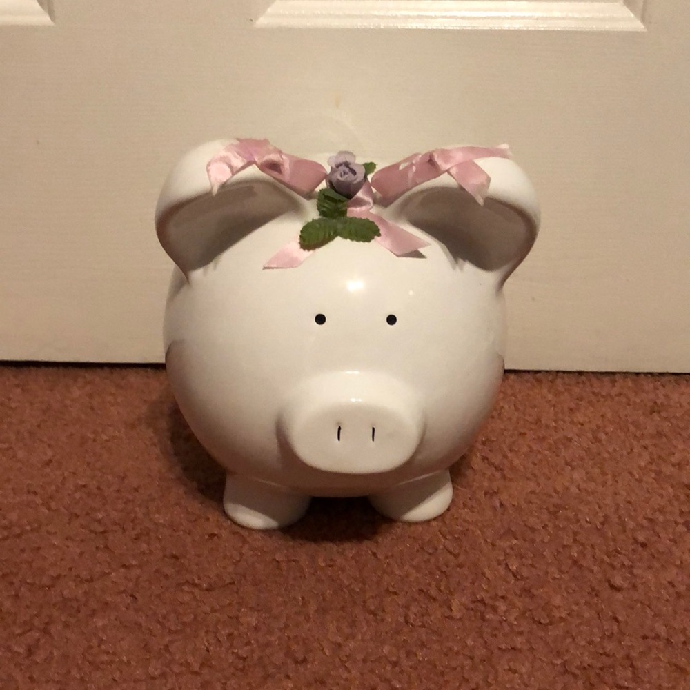 Adorable White Piggy Bank - Picture 1 of 3
